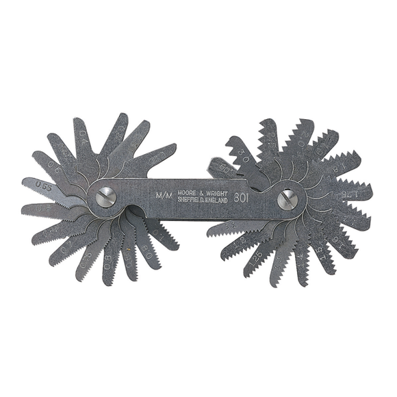 0.25-3.0mm 30 Blade S.I. Metric Traditional Screw Pitch Gauge MW800 - Moore & Wright